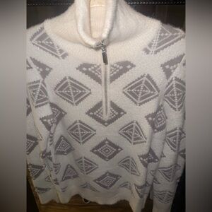 Belldini White & Gray quarter-zip pullover with geometric diamond pattern.